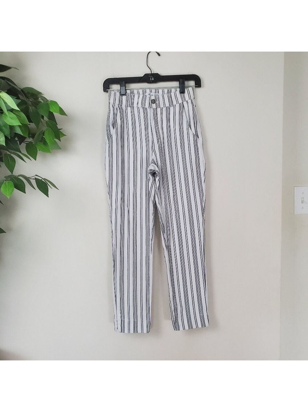 Hollister Ultra High Rise Striped Ankle Pants Women XS
